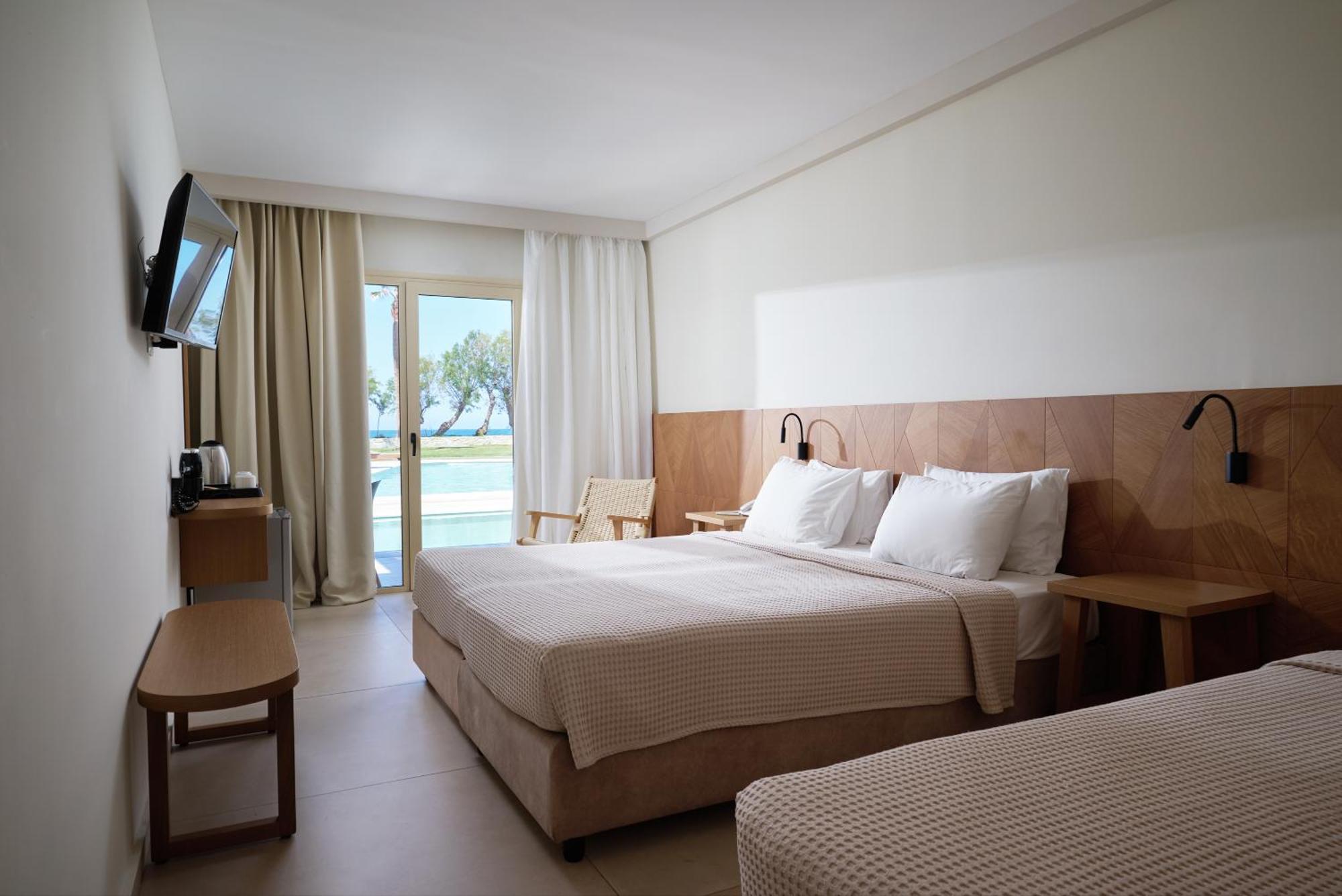 Malia Bay Beach Hotel & Bungalows Eksteriør billede