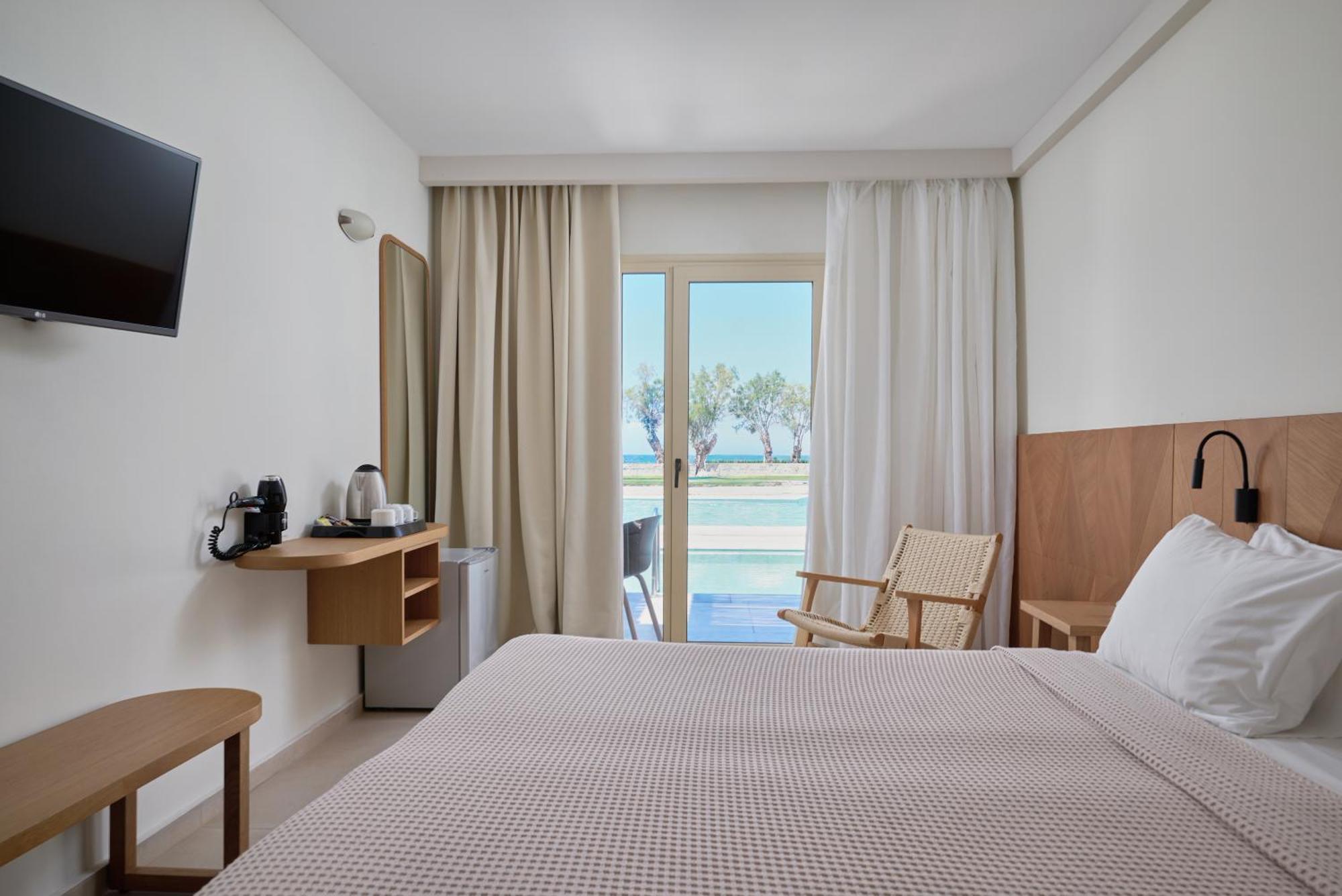 Malia Bay Beach Hotel & Bungalows Eksteriør billede