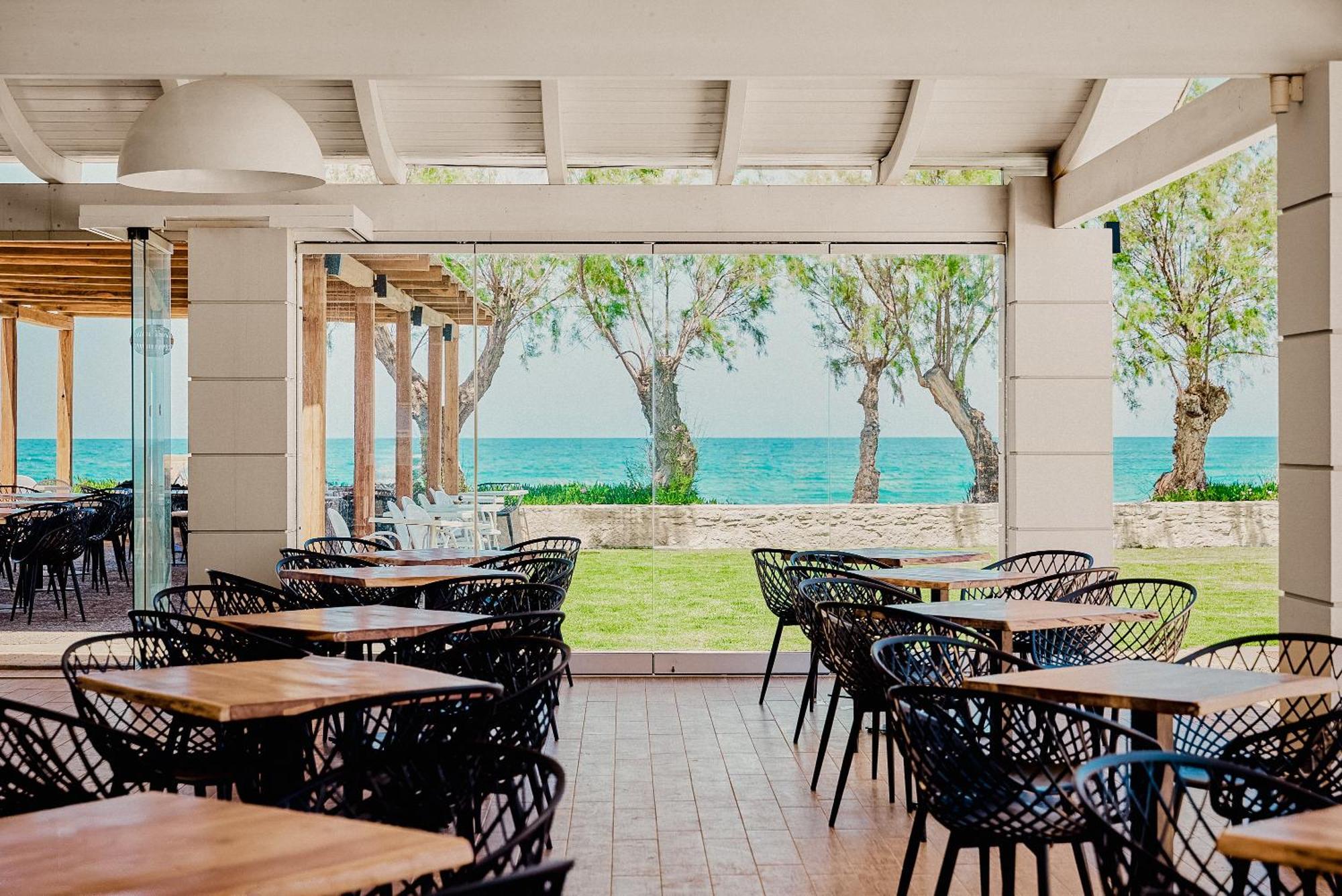 Malia Bay Beach Hotel & Bungalows Eksteriør billede